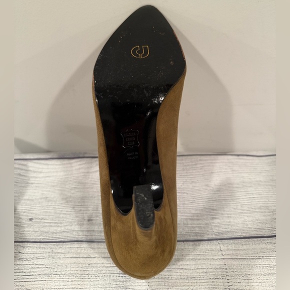 Charles Jourdan Brown Suede Heels/size 8M - Picture 10 of 13